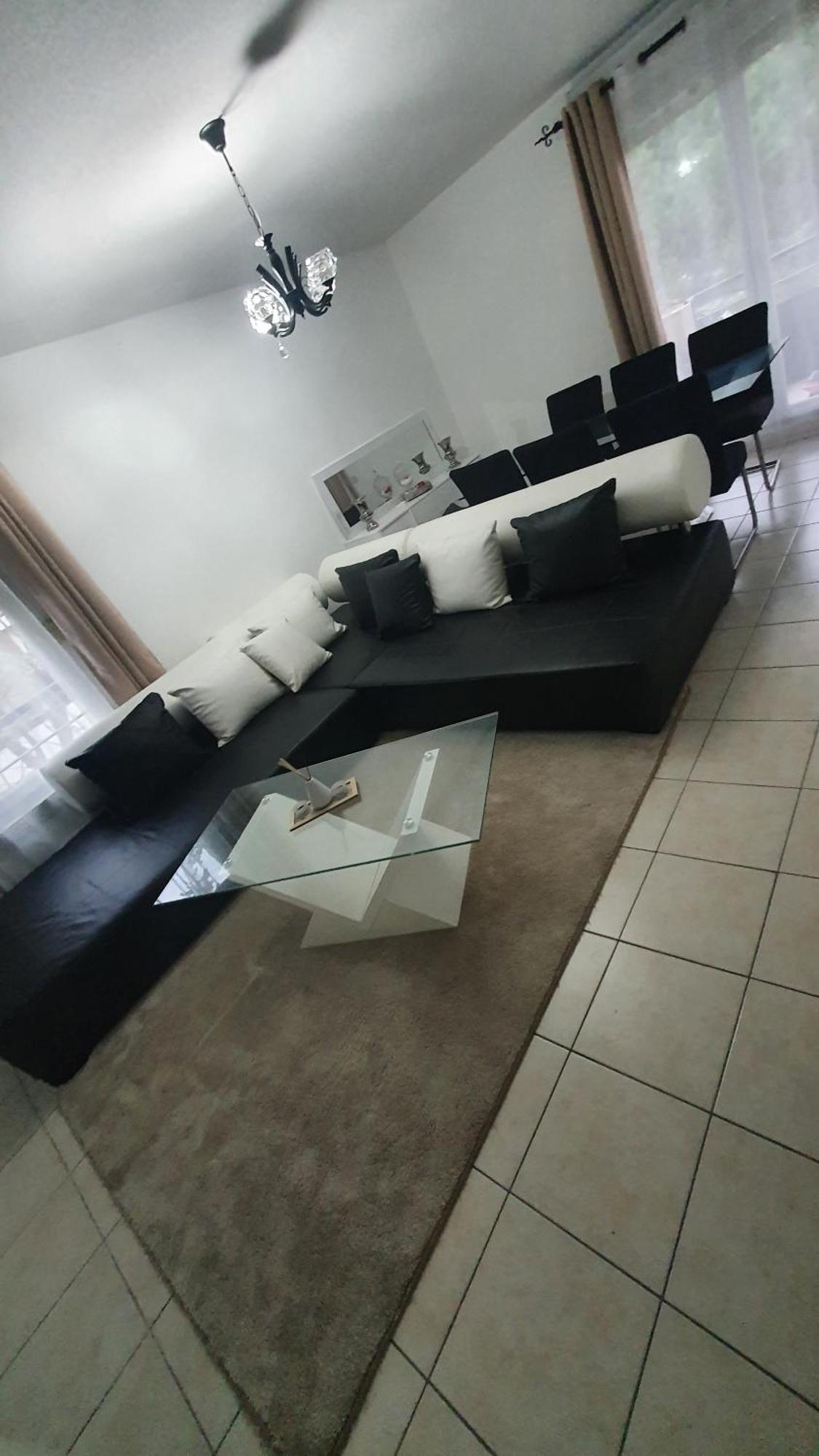 Bienvenue A Carcassonne Apartment Bagian luar foto