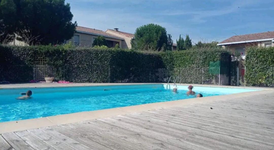 Bienvenue A Carcassonne Apartment Bagian luar foto