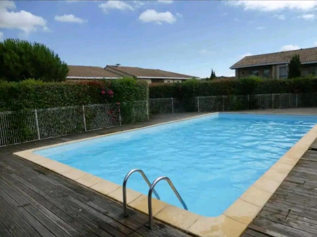 Bienvenue A Carcassonne Apartment Bagian luar foto